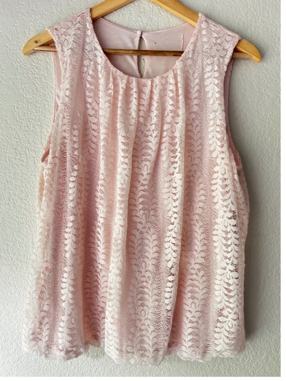 Womens Pink Floral  Back Top